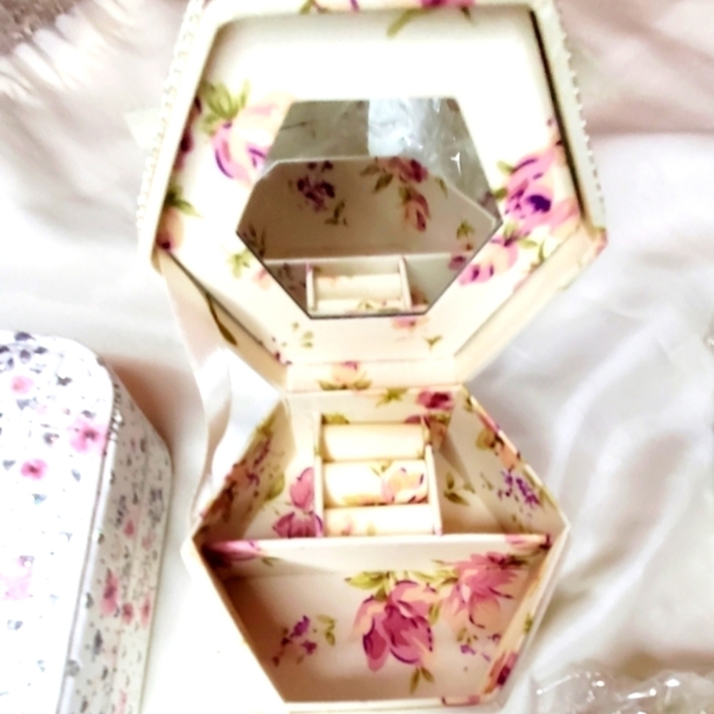 Victorian Jewelry Boxes Organizers